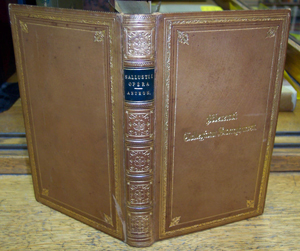 Sallustii binding